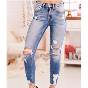 NWT Kan Can Distressed Frayed Skinny Jeans Denim